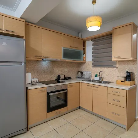 Ηappy Apartment 1-3