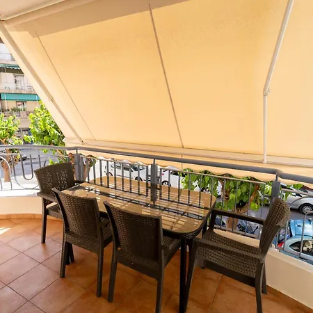 Ηappy Apartment 1-3